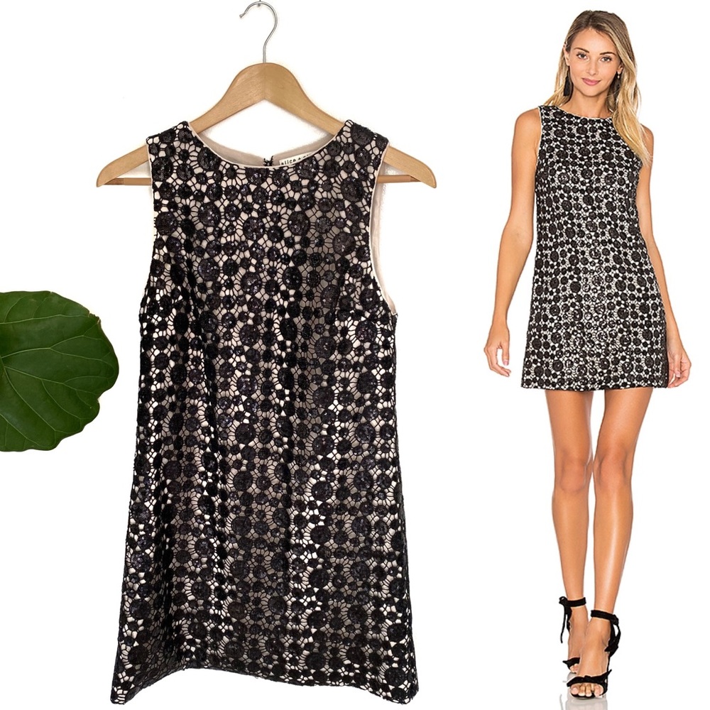 Alice + Olivia Clyde Shift Dress In Black & Sesame